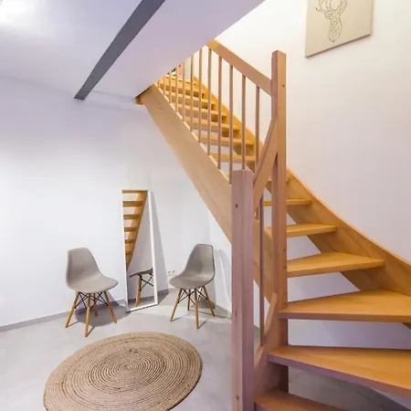 Eckartsberg Im Zittauer Gebirge - Mit 2 Schlafzimmern, Terrasse Und Wallbox Apartment Mittelherwigsdorf