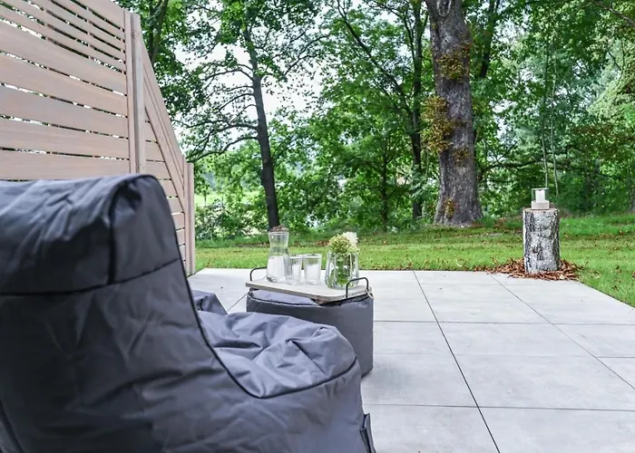 Eckartsberg Im Zittauer Gebirge - Mit 2 Schlafzimmern, Terrasse Und Wallbox Διαμέρισμα Mittelherwigsdorf