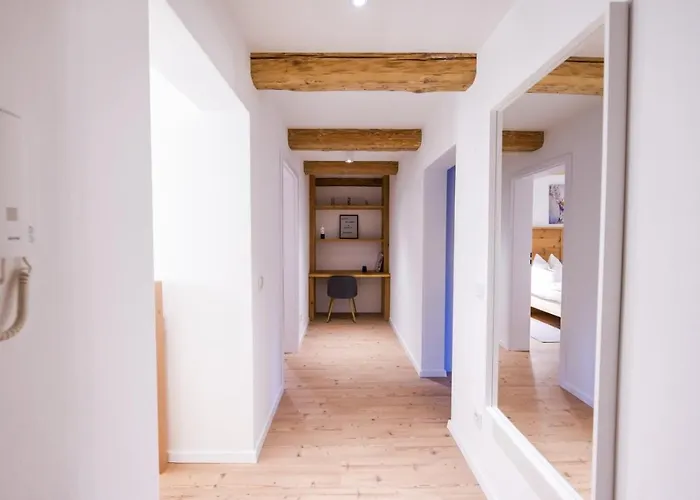 Eckartsberg Im Zittauer Gebirge - Mit 2 Schlafzimmern, Terrasse Und Wallbox *