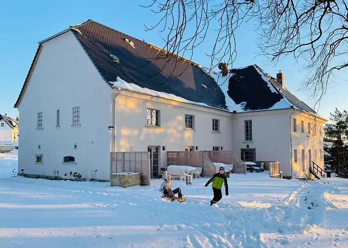 شقة Eckartsberg Im Zittauer Gebirge - Mit 2 Schlafzimmern, Terrasse Und Wallbox